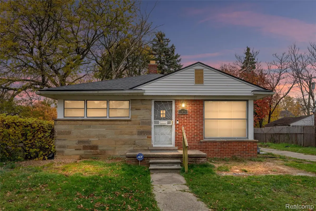 11454 Saint Patrick Street, Detroit, MI 48205 - Image #1