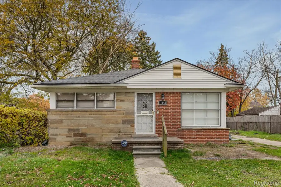 11454 Saint Patrick Street, Detroit, MI 48205 - Image #2