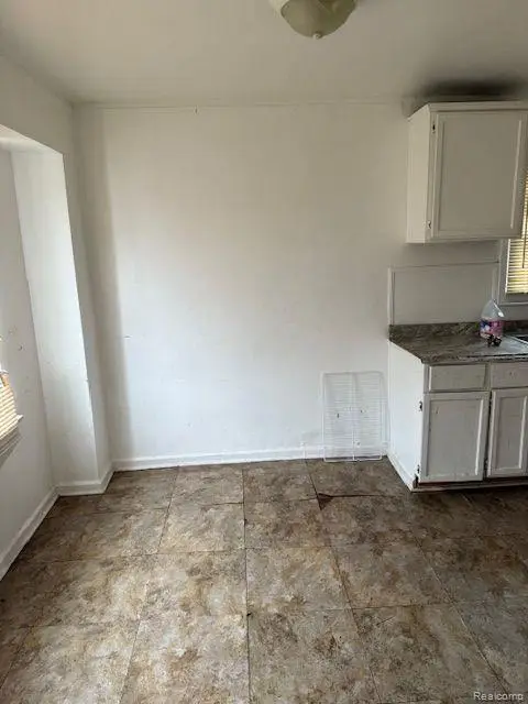 16039 Fairmount Drive, Detroit, MI 48205 - Image #3