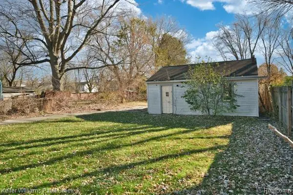 3072 Henrydale Street, Auburn Hills, MI 48326 - Image #2