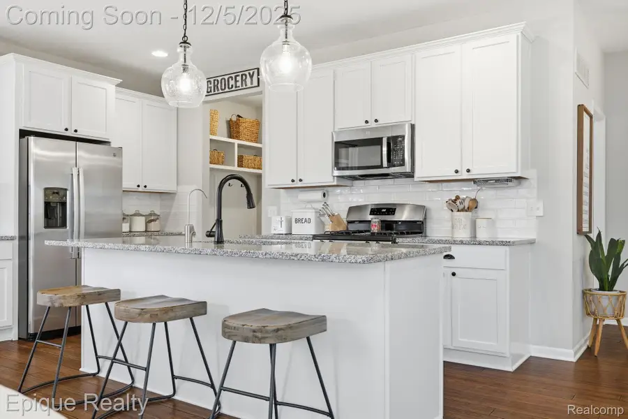 2153 Rolling Hills Drive, Holly, MI 48442 - Image #3