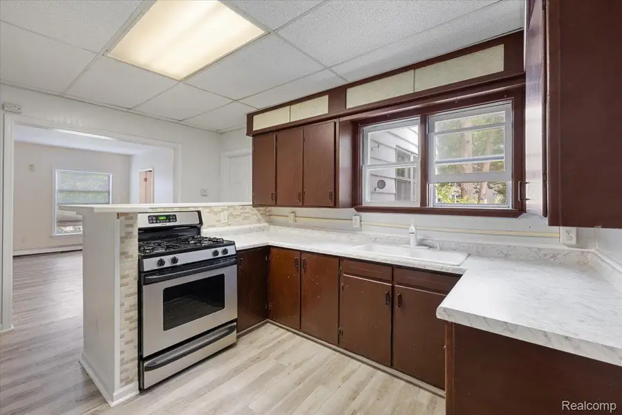 1257 Byron Road, Howell, MI 48843 - Image #2