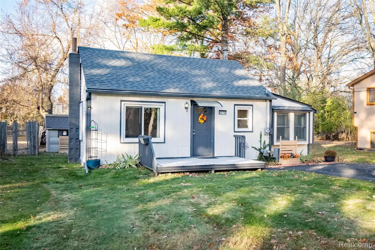8370 Arlis Street, Commerce Township, MI 48382 - Image #1