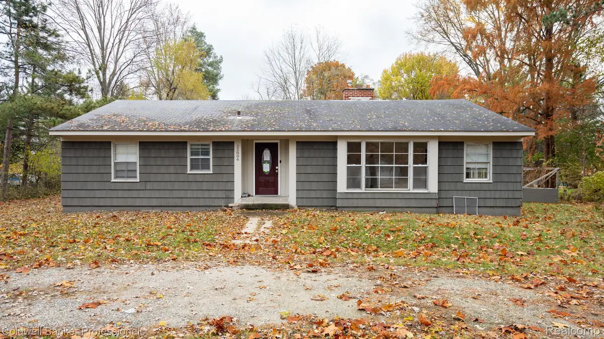 22806 Carleton Avenue, Southfield, MI 48033 - Image #1