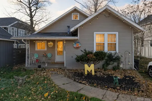 13056 Cussewago Drive, Fenton, MI 48430