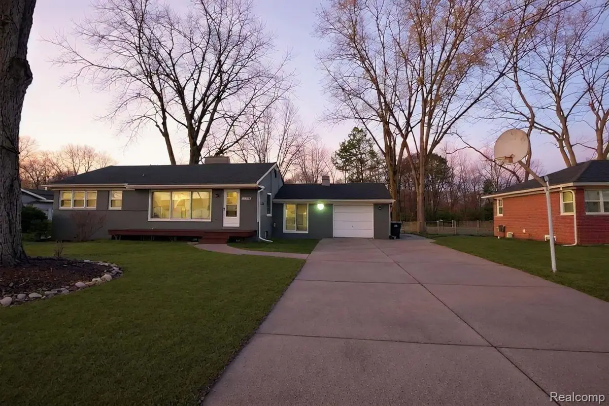 30143 Hoy Street, Livonia, MI 48154 - Image #1