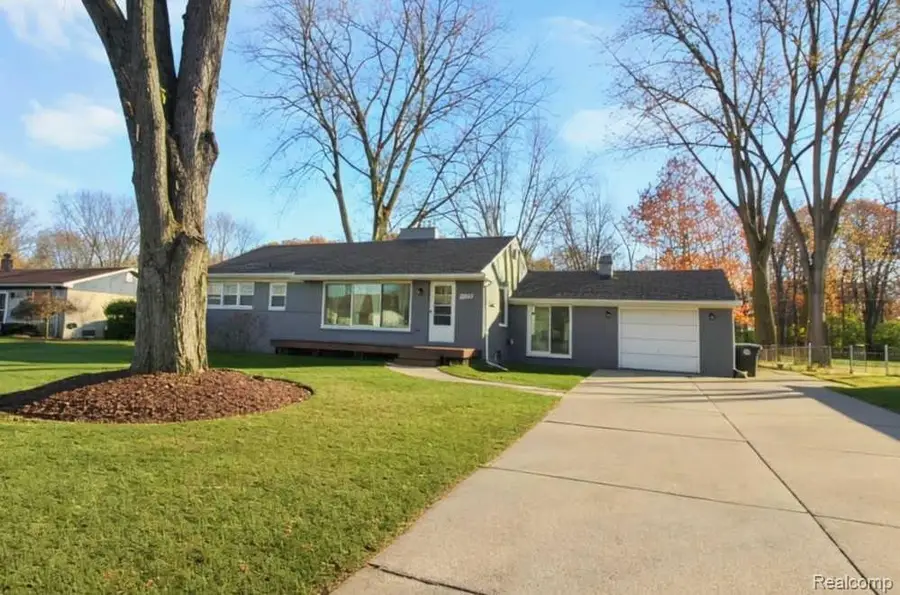 30143 Hoy Street, Livonia, MI 48154 - Image #2