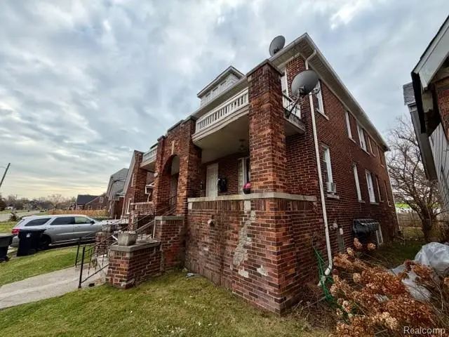 14422 Maddelein Street, Detroit, MI 48205 - Image #2