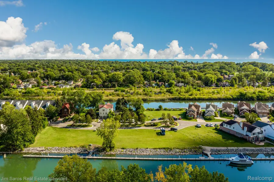 260 Keelson Drive, Detroit, MI 48215 - Image #3