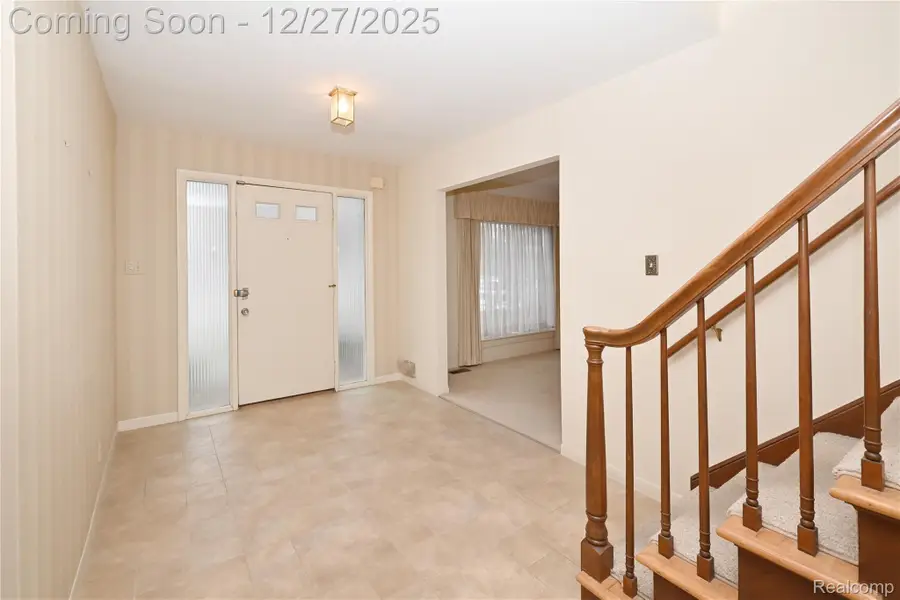 3728 Boulder Drive, Troy, MI 48084 - Image #3