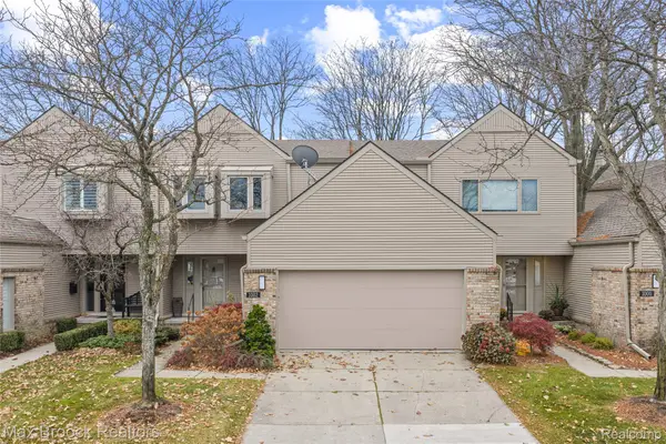 1002 Ann Street, Birmingham, MI 48009