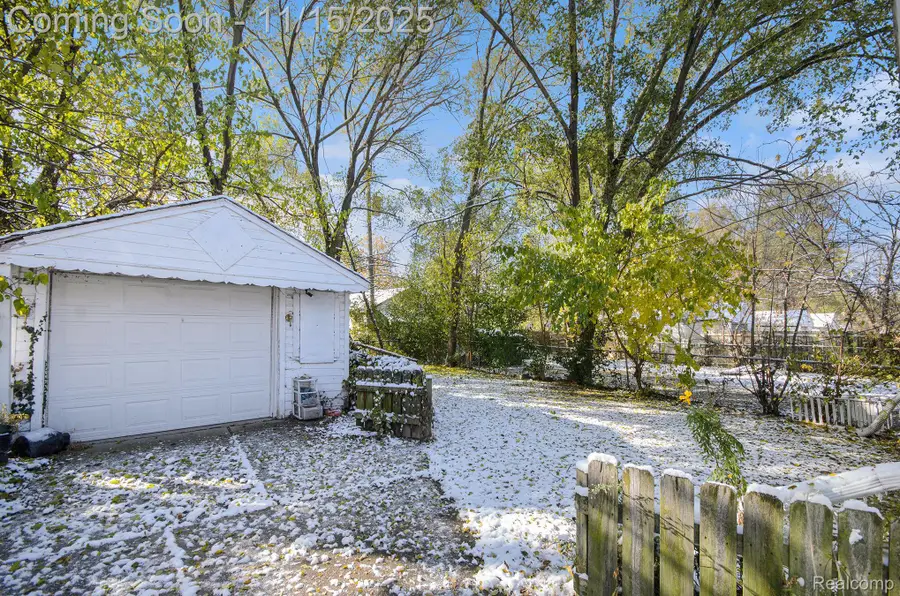 19418 Kingsville Street, Detroit, MI 48225 - Image #3