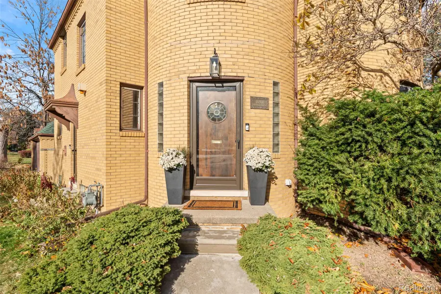 16801 Chandler Park Drive, Detroit, MI 48224 - Image #2