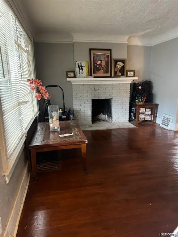 1989 Eason Street, Detroit, MI 48203 - Image #2