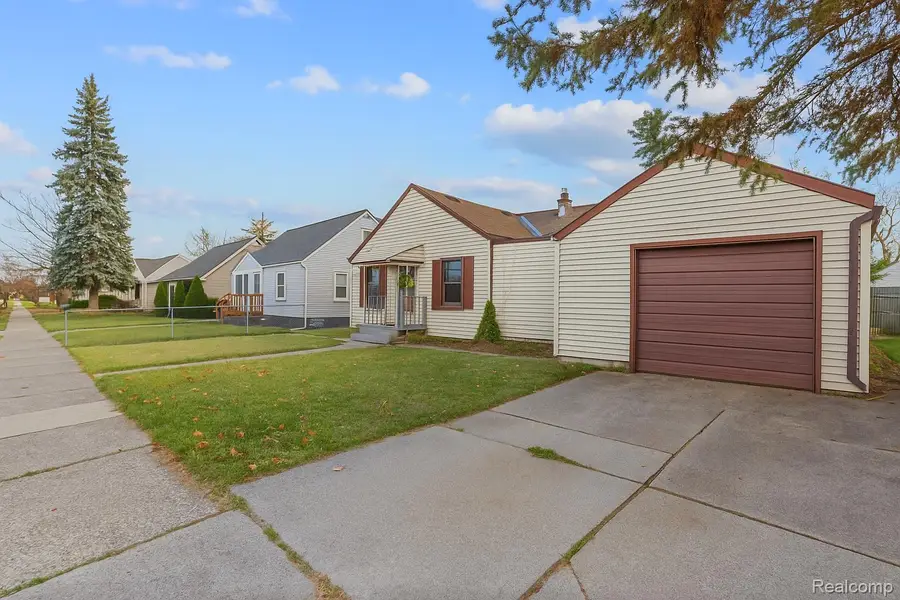 27861 Bohnhoff Street, Roseville, MI 48066 - Image #2