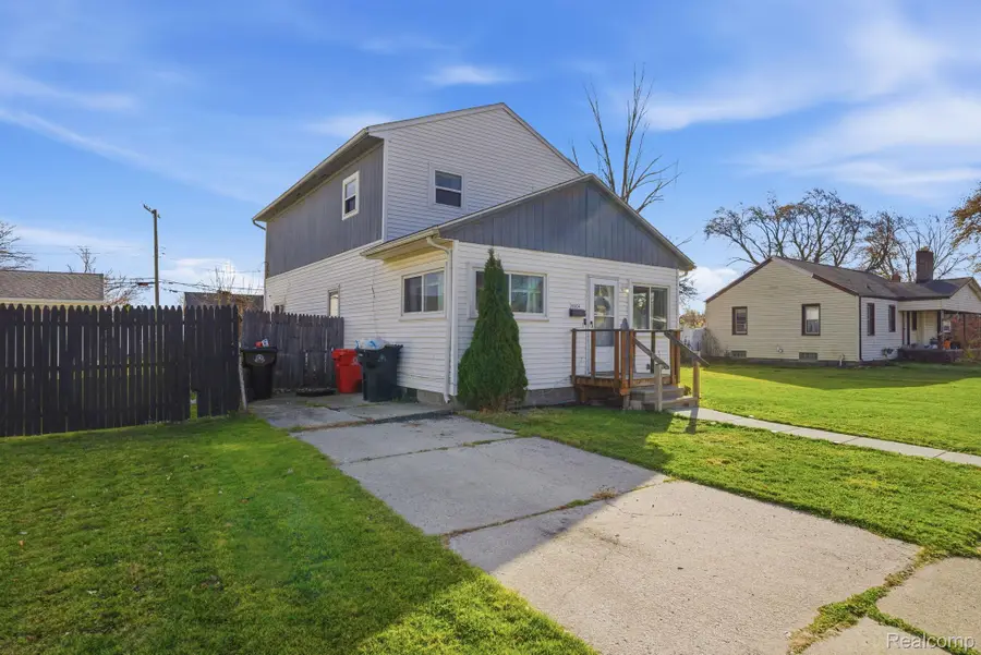 26604 Normandy Street, Roseville, MI 48066 - #3