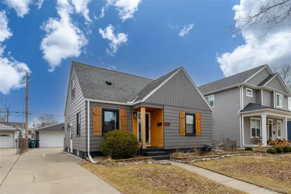 3494 Cummings Avenue, Berkley, MI 48072