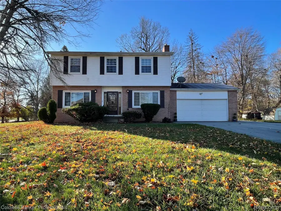 5021 Forest Side Drive, Flint, MI 48532 - Image #2