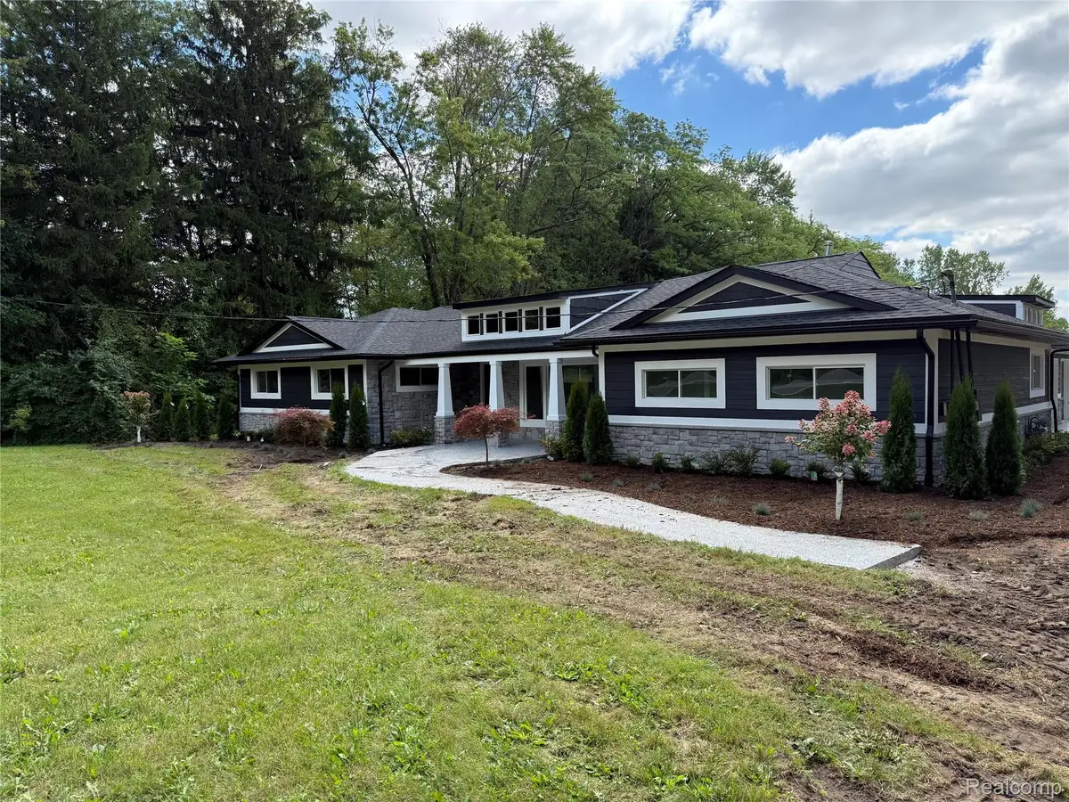 24452 24 Mile Road, Macomb, MI 48042 - Image #1