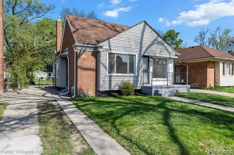 20558 Oakfield Street, Detroit, MI 48235 - Image #2