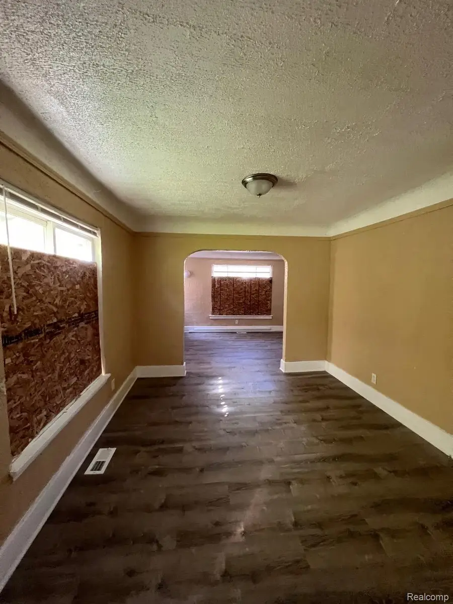 14926 Pinehurst Street, Detroit, MI 48238 - Image #3