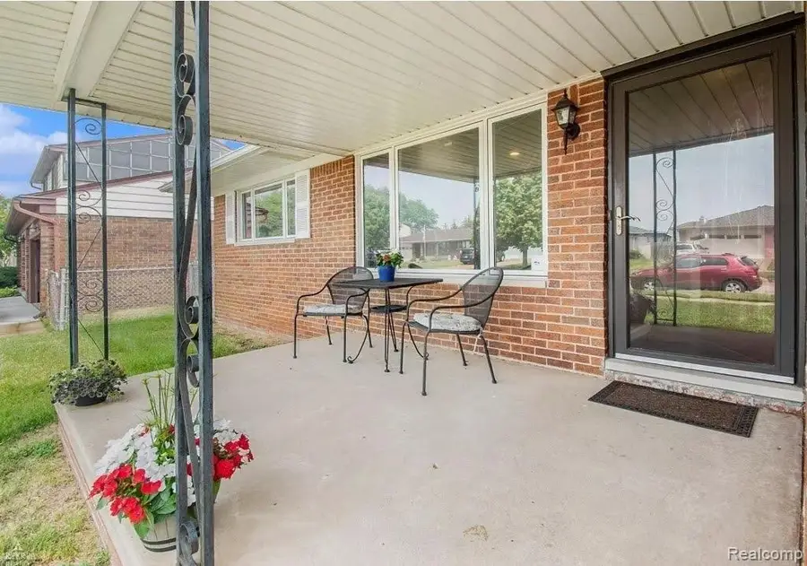 12635 Shery Lane, Southgate, MI 48195 - Image #3