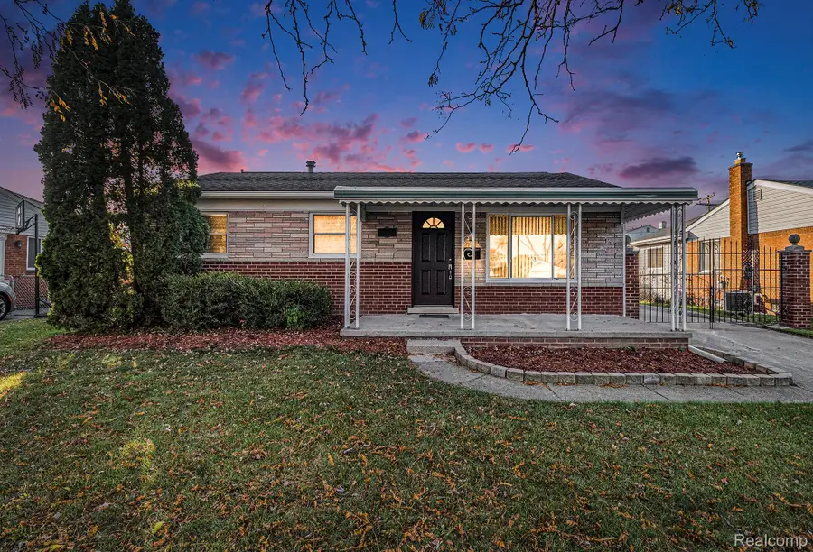 34243 Whittaker Street, Clinton Township, MI 48035 - Image #2