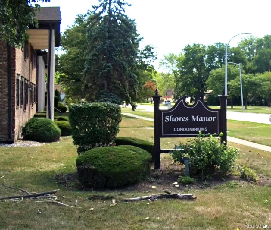 19713 E 8 Mile Road #70, Saint Clair Shores, MI 48080 - Image #3