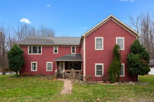 2222 Loree Road, Applegate, MI 48401