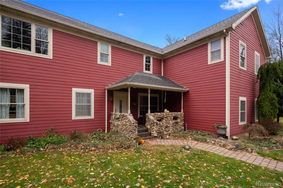 2222 Loree Road, Applegate, MI 48401 - Image #3