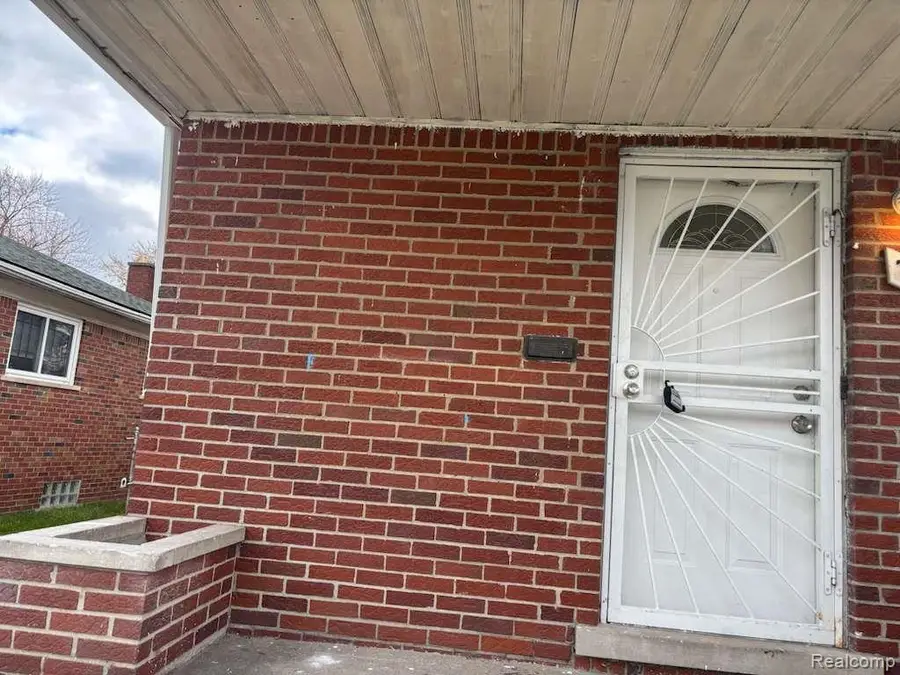 7140 Iowa Street, Detroit, MI 48212 - Image #2