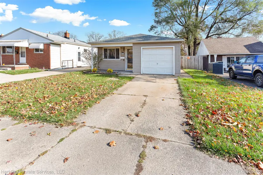 7235 Mortenview Drive, Taylor, MI 48180 - Image #2