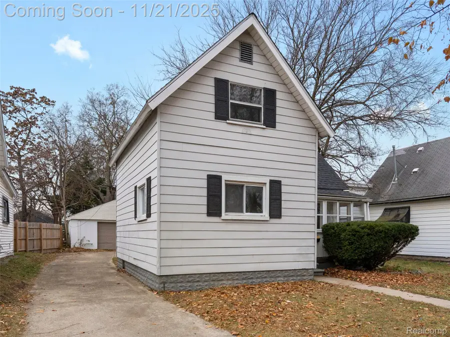 130 Meadle Street, Mount Clemens, MI 48043 - Image #3
