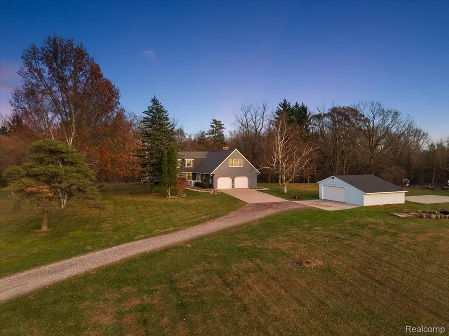 9627 M 52, Perry, MI 48872 - Image #2