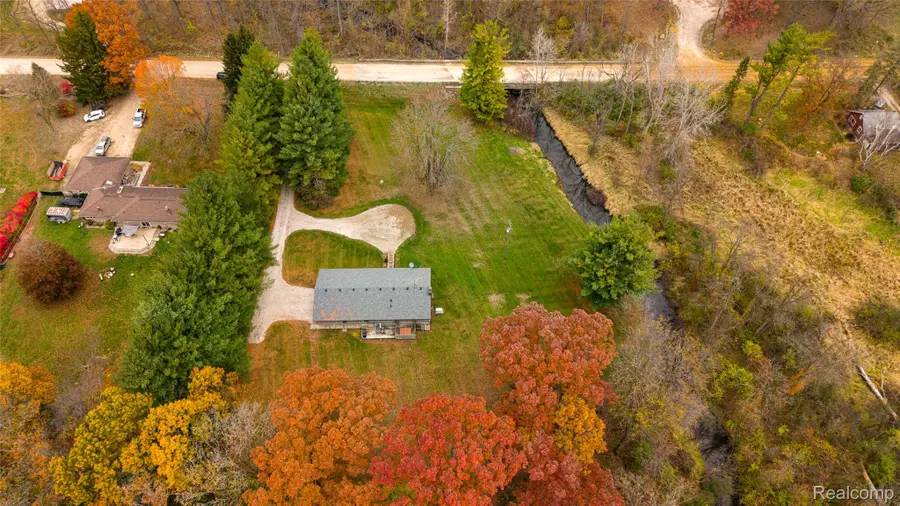 11835 Trinkle Road, Dexter, MI 48130 - Image #3