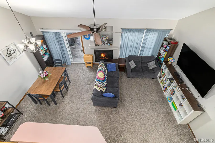 206 Meadow Pointe Drive, Fenton, MI 48430 - Image #3