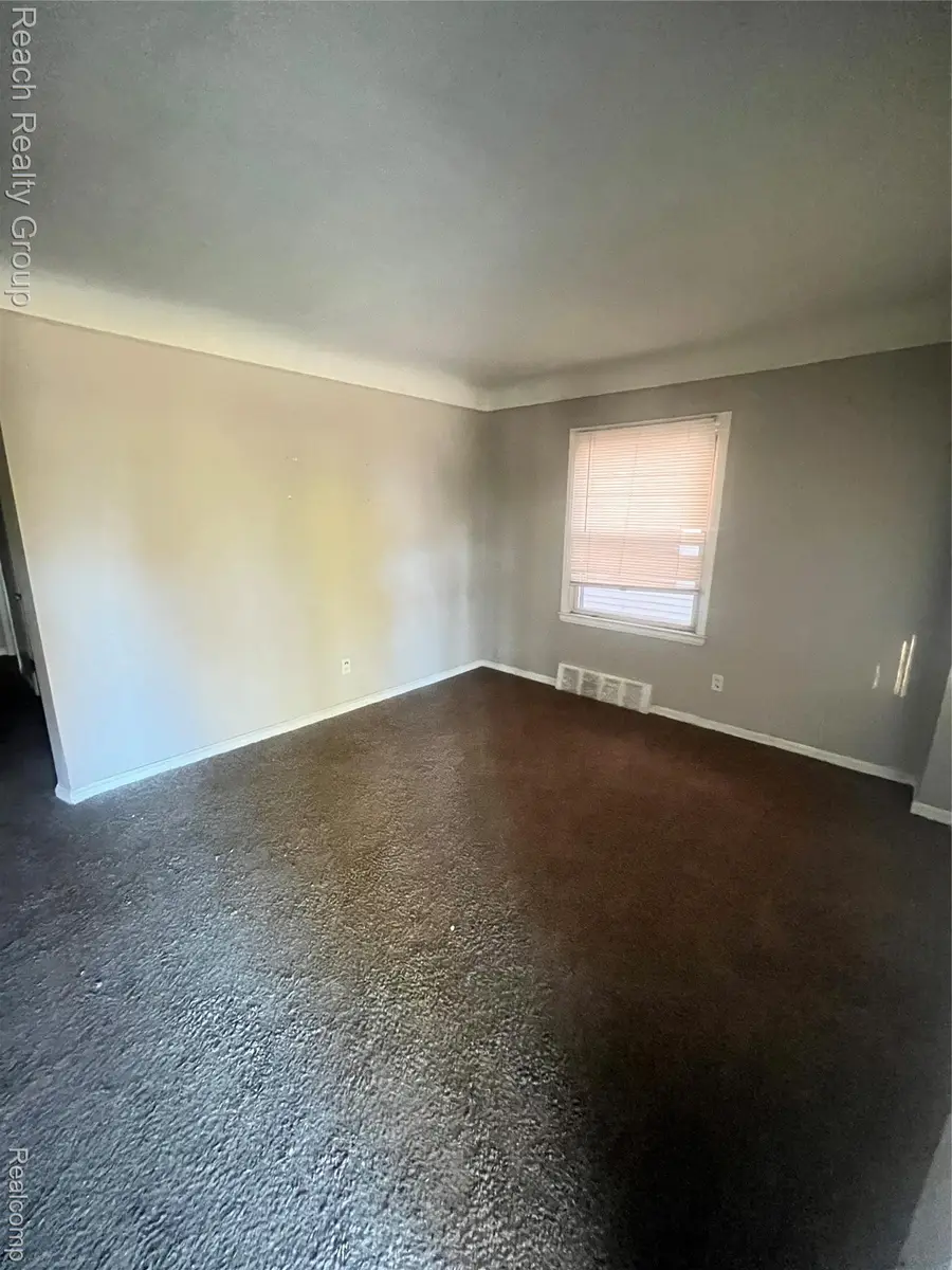 1726 S Ethel Street, Detroit, MI 48217 - Image #2