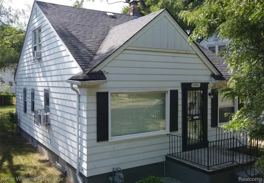 19763 Asbury Park, Detroit, MI 48235 - Image #2