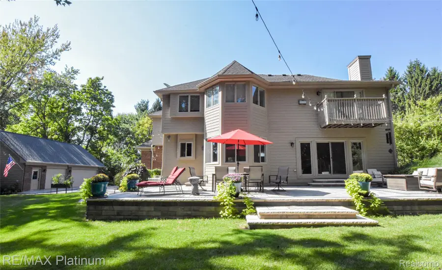 4215 Rolling Pines Court, Commerce Township, MI 48382 - Image #3