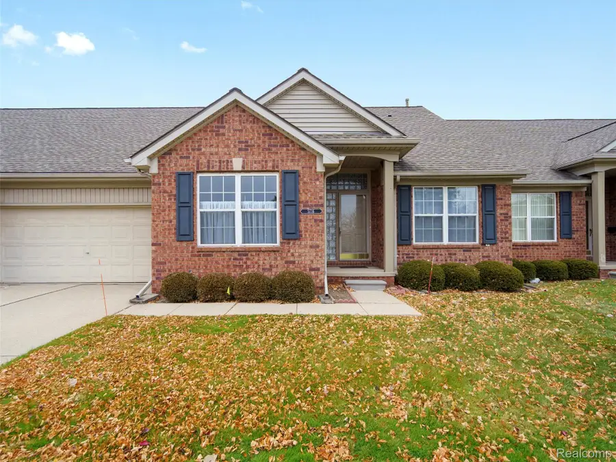 5716 Victory Circle, Sterling Heights, MI 48310 - Image #2