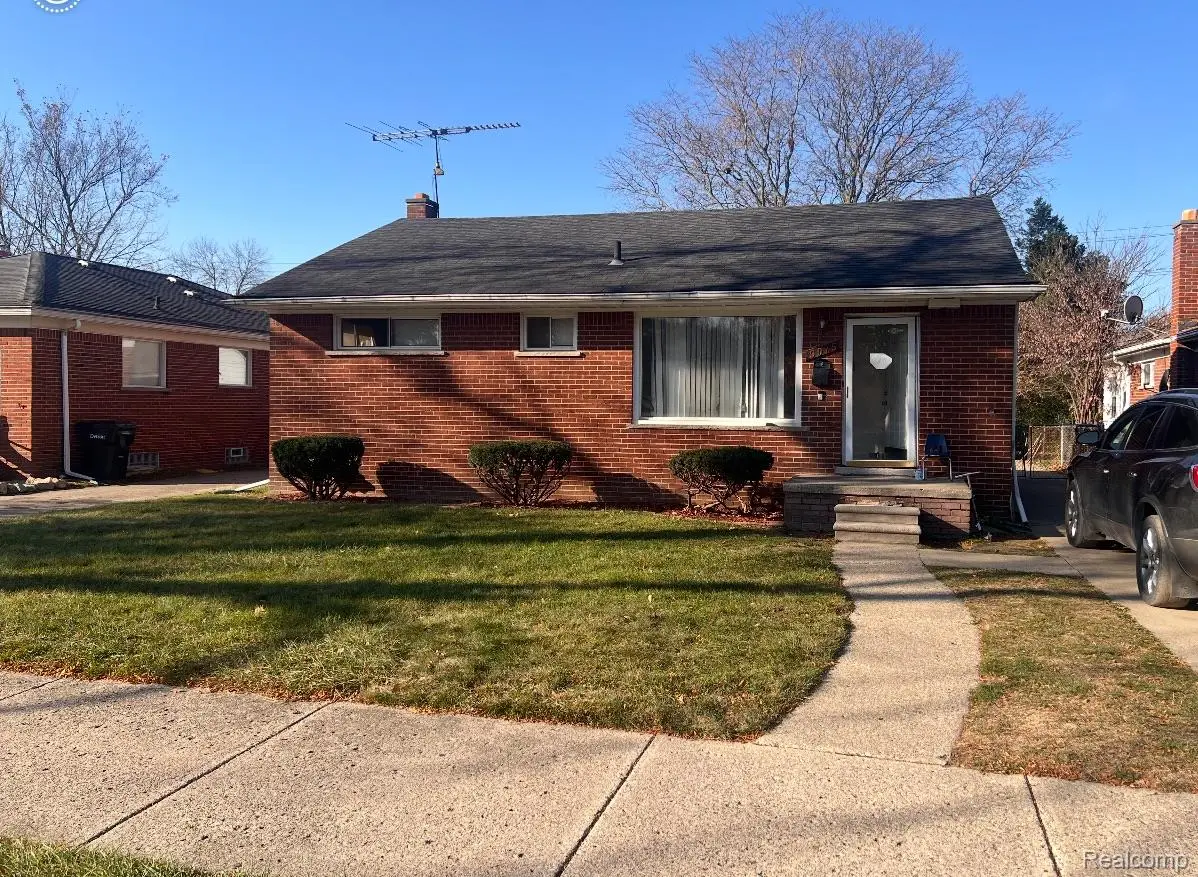 9075 W Parkway Street, Detroit, MI 48239 - Image #1