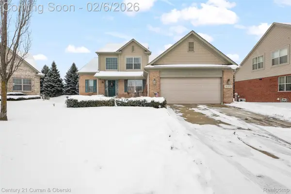 36152 Fairway Drive #78, Livonia, MI 48152