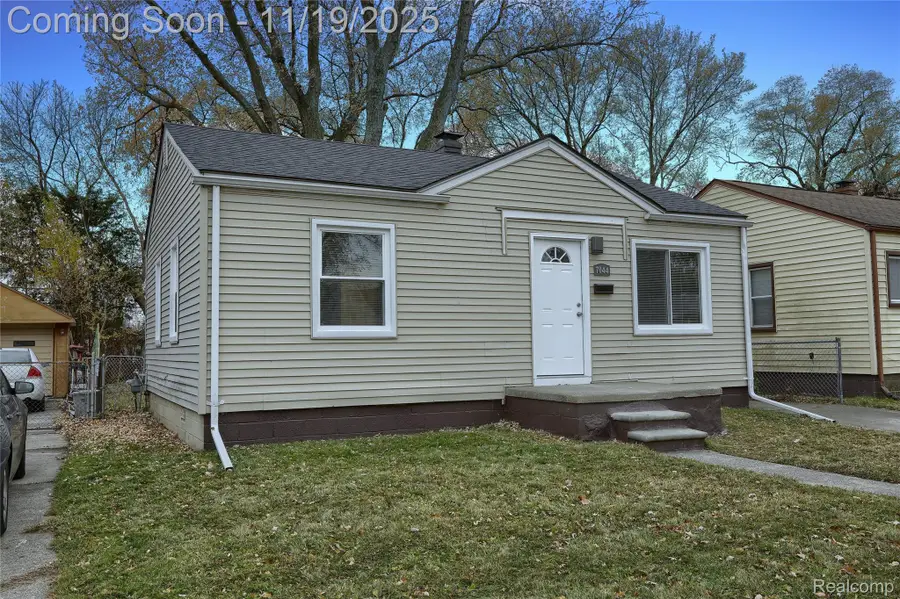7044 Westminster Avenue, Warren, MI 48091 - Image #2