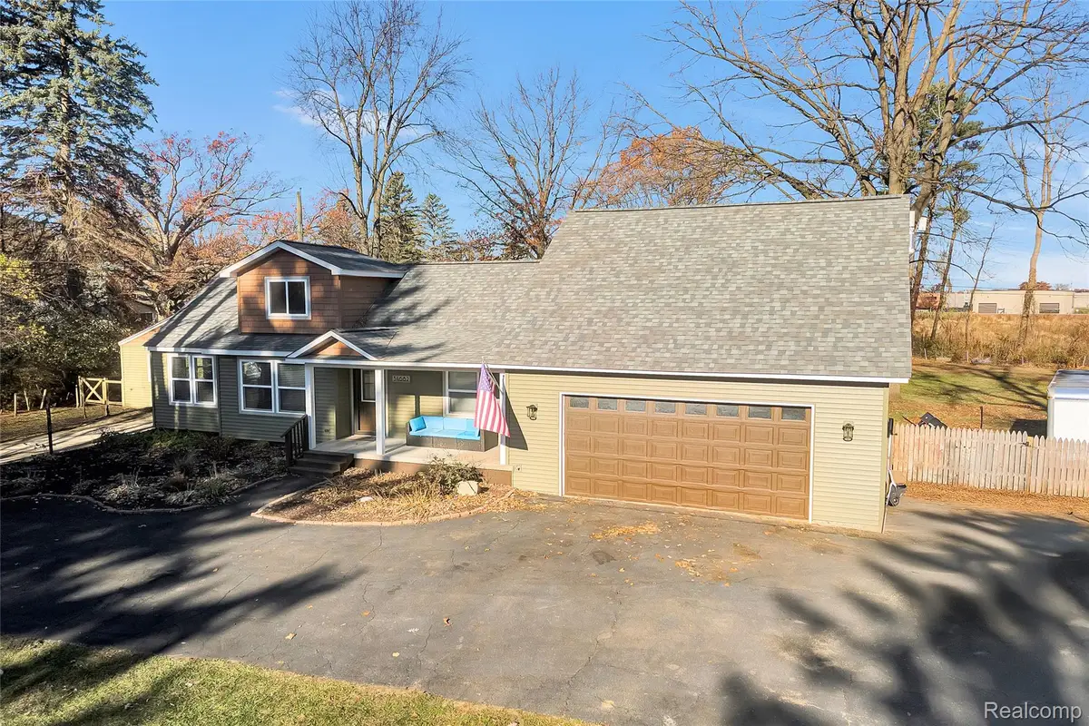 34682 Beacon Street, Livonia, MI 48150 - Image #1