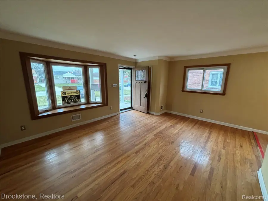 15435 CAMERON ST Cameron Street, Southgate, MI 48195 - Image #3