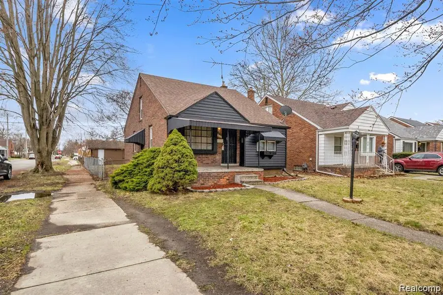 14076 Rossini Drive, Detroit, MI 48205 - Image #2