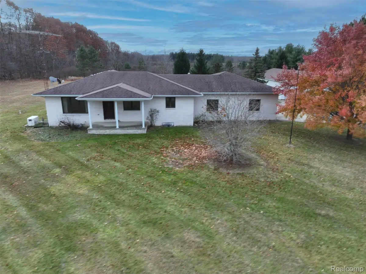 3854 Castle Road, North Branch Township, MI 48461 - Image #1