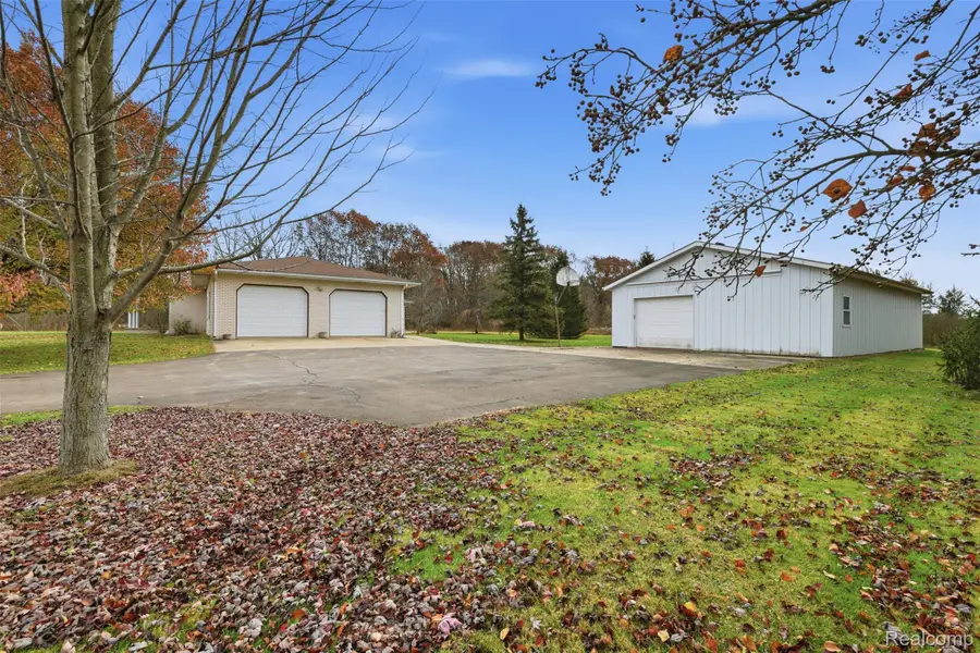 3854 Castle Road, North Branch Township, MI 48461 - Image #3