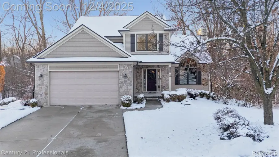 1062 Key West Court, Orion, MI 48360 - Image #2