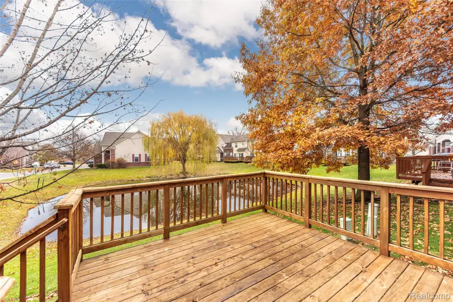 24044 Noble Drive, Farmington Hills, MI 48336 - Image #2